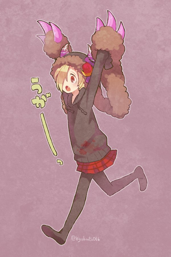 1girl, arms_up, artist_name, black_pantyhose, blonde_hair, blood, blood_on_clothes, blood_stain, claws, cosplay, fang, female_focus, full_body, hair_over_one_eye, hands_in_opposite_sleeves, hayasaka_mirei, hayasaka_mirei_(cosplay), hood, hood_down, hoodie, horns, idolmaster, idolmaster_cinderella_girls, kyo_(kyokuto016), long_sleeves, no_shoes, open_mouth, pantyhose, plaid_clothes, plaid_skirt, purple_background, red_skirt, running, shirasaka_koume, short_hair, simple_background, skirt, sleeves_past_wrists, solo, twitter_username