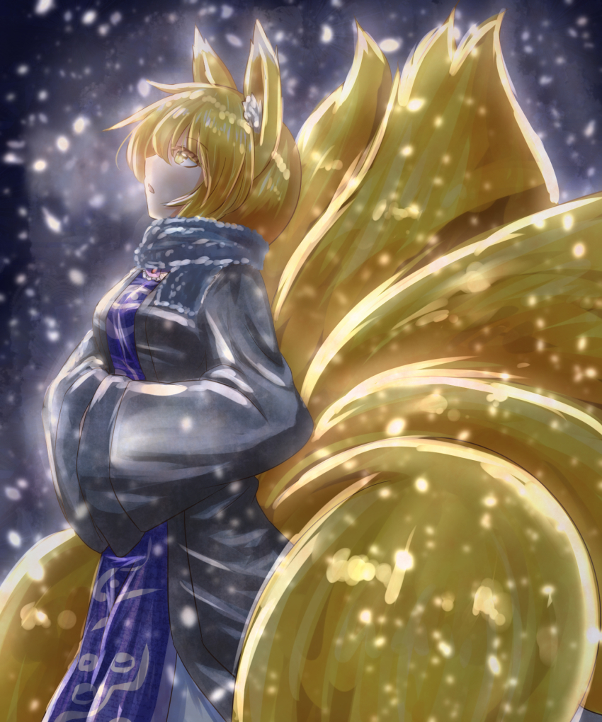 1girl, animal_ears, blonde_hair, blue_background, blue_scarf, breath, coat, colored_eyelashes, dress, expressionless, female_focus, fox_ears, fox_tail, hands_in_opposite_sleeves, highres, looking_up, multiple_tails, open_clothes, open_coat, open_mouth, scarf, shinyafuru, short_hair, snowing, solo, tabard, tail, touhou, white_dress, yakumo_ran, yellow_eyes