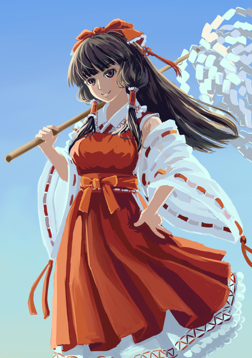 1girl, black_eyes, black_hair, bow, detached_sleeves, female_focus, hair_bow, hair_tubes, hakama, hakama_short_skirt, hakama_skirt, hakurei_reimu, hand_on_own_hip, highres, japanese_clothes, long_hair, nontraditional_miko, petticoat, sasurai_no_kuchibuefuki, shirt, skirt, skirt_set, sleeveless, sleeveless_shirt, smile, solo, touhou