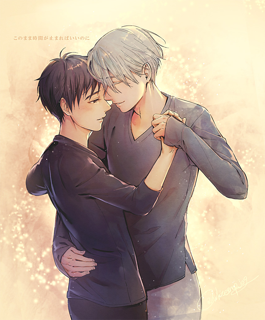 10s, 2boys, black_hair, brown_eyes, closed_eyes, from_side, holding_hands, katsuki_yuuri