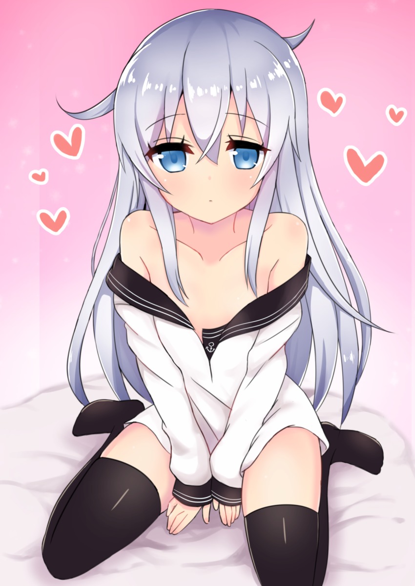 000_(jicasoe), 10s, 1girl, absurdres, between_legs, black_thighhighs, blue_eyes, collarbone