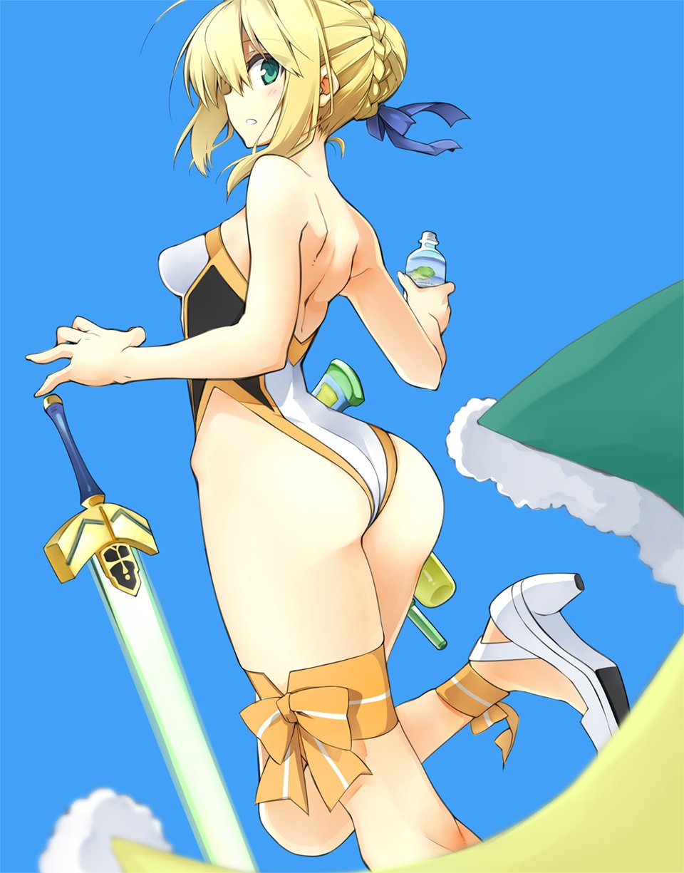 10mo, 1girl, ahoge, aqua_eyes, artoria_pendragon_(fate), ass, back, bare_arms