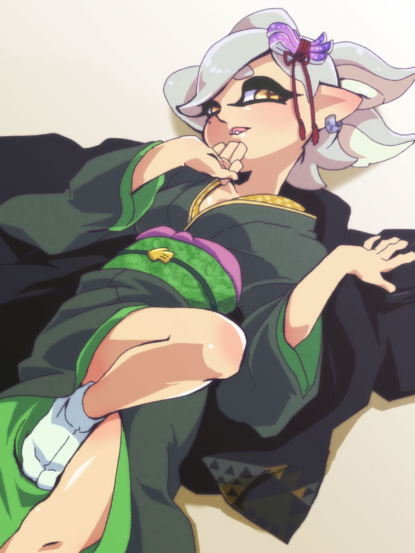 1girl, black_haori, blush, breasts, cephalopod_eyes, collarbone, cross-shaped_pupils, fangs