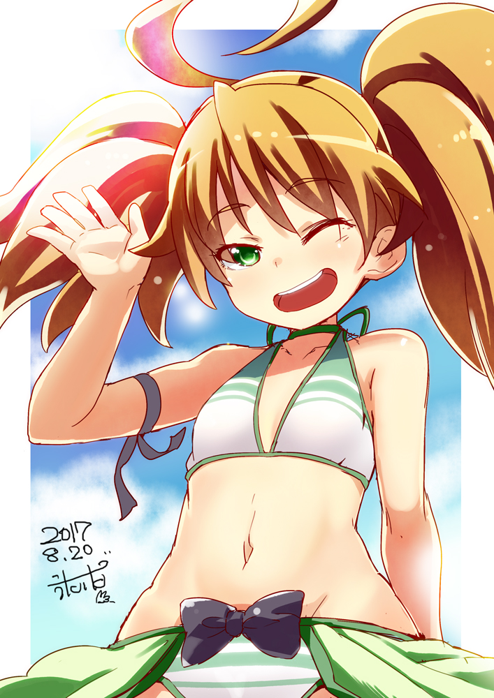1girl, ;d, ahoge, arm_at_side, armband, bikini, blue_sky, brown_hair
