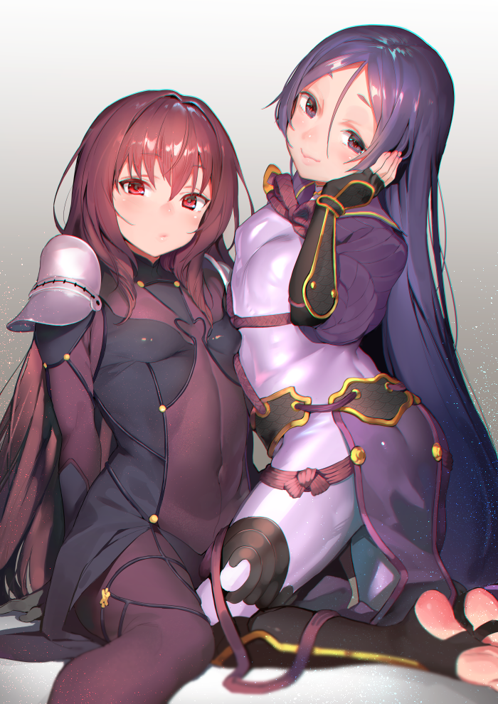 2girls, :>, aged_down, arm_guards, armor, blush, bodysuit, chromatic_aberration