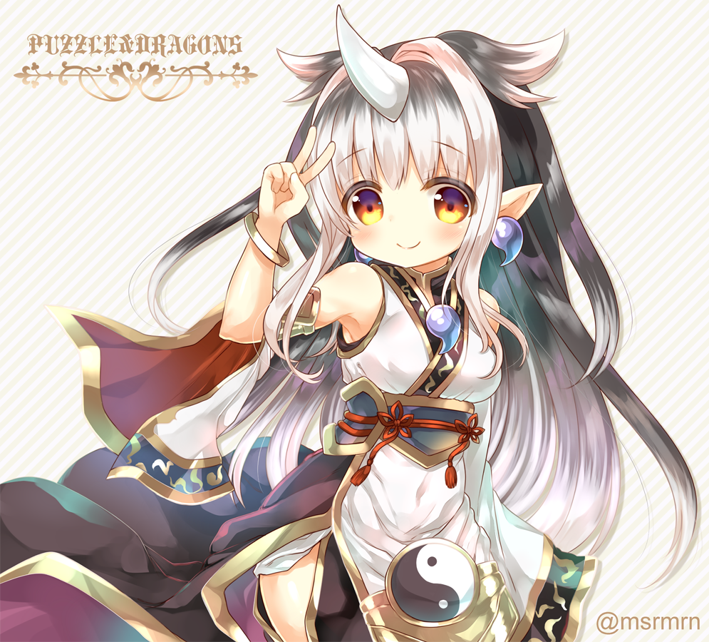 1girl, bad_id, bad_pixiv_id, bare_shoulders, black_hair, blush, bracelet, brown_eyes, character_request, closed_mouth, commentary_request, copyright_name, diagonal_stripes, earrings, female_focus, gradient_hair, horns, japanese_clothes, jewelry, kimono, long_hair, magatama, magatama_earrings, magatama_necklace, meopun_(meopen429), mo_ye_(puzzle_&amp;_dragons), multicolored_hair, necklace, obi, pointy_ears, puzzle_&amp;_dragons, sash, sidelocks, single_horn, sleeveless, sleeveless_kimono, smile, solo, striped_background, twitter_username, v, very_long_hair, white_hair, white_kimono, yin_yang