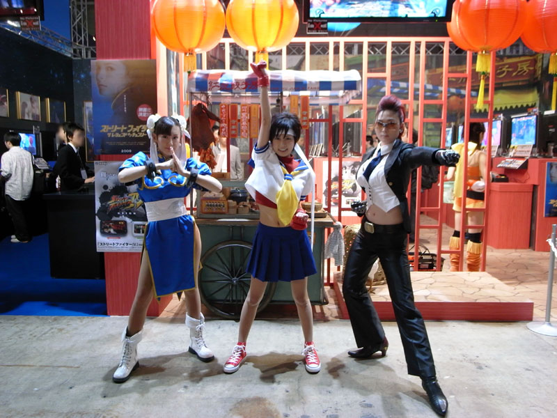 3girls, artist_request, black_hair, blue_sailor_collar, bracelet, braid, capcom, china_dress