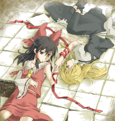 2girls, bad_id, bad_pixiv_id, black_hair, blonde_hair, braid, detached_sleeves, female_focus