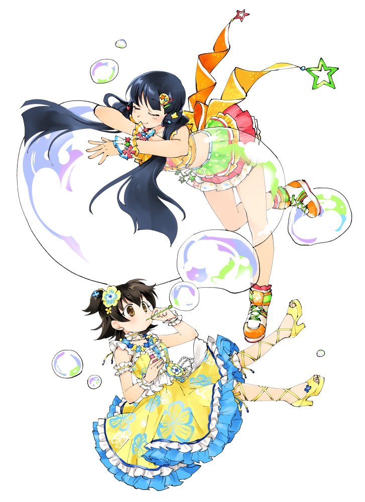 2girls, akagi_miria, akagi_miria_(cosplay), alternate_color, bare_legs, black_hair, blowing_bubbles, blunt_bangs