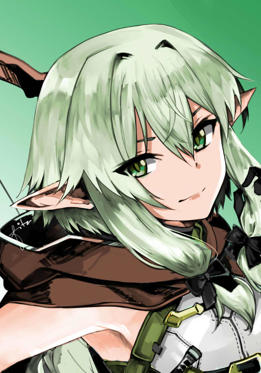 10s, 1girl, armpits, bow, bow_(weapon), cloak, crossbow, elf, female_focus, fitz_(fita_is_the_smartest), goblin_slayer!, green_background, green_eyes, green_hair, hair_bow, half-closed_eyes, high_elf_archer_(goblin_slayer!), highres, hood, hooded_cloak, looking_at_viewer, pointy_ears, simple_background, sleeveless, smile, solo, upper_body, weapon