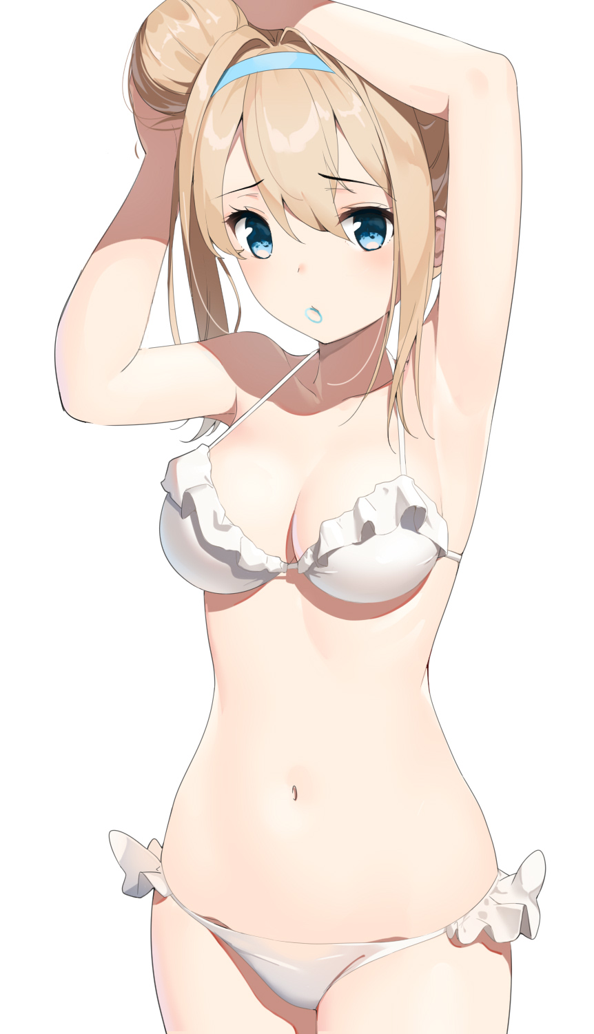 1girl, armpits, arms_up, bare_shoulders, bikini, blonde_hair, blue_eyes, blue_hairband, blush, breasts, cleavage, collarbone, female_focus, frilled_bikini, frills, gin00, girls'_frontline, hair_between_eyes, hair_bun, hair_intakes, hair_tie, hairband, halterneck, highres, looking_at_viewer, medium_breasts, mouth_hold, navel, official_alternate_costume, simple_background, single_hair_bun, solo, standing, suomi_(girls'_frontline), suomi_(midsummer_pixie)_(girls'_frontline), swimsuit, white_background, white_bikini