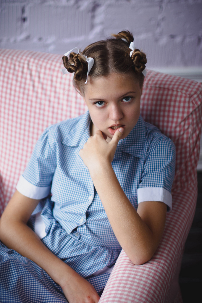 1girl, cosplay, costume, dolores_haze_(nabokov's_lolita), dolores_haze_(nabokov's_lolita)_(cosplay), facing_viewer, female_focus, indoors