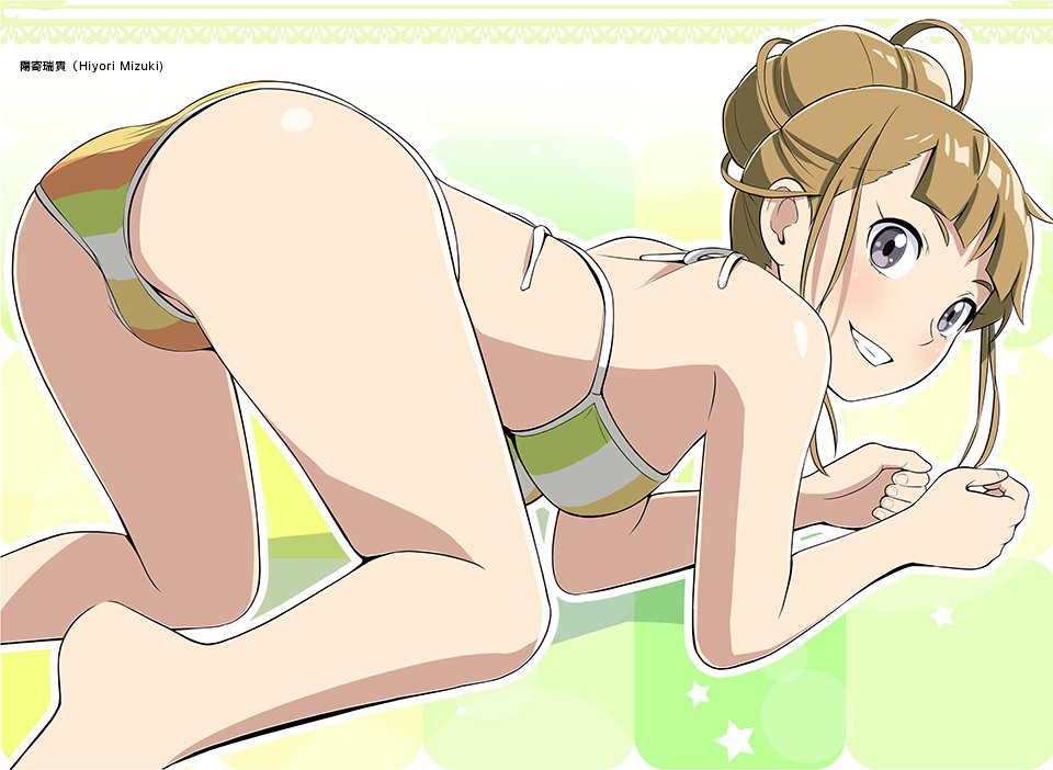 1girl, ass, bikini, blunt_bangs, breasts, brown_hair, green_background, grey_eyes, hair_bun, hiyori_mizuki, kneeling, looking_back, medium_breasts, miyake_hinata, single_hair_bun, smile, sora_yori_mo_tooi_basho, swimsuit