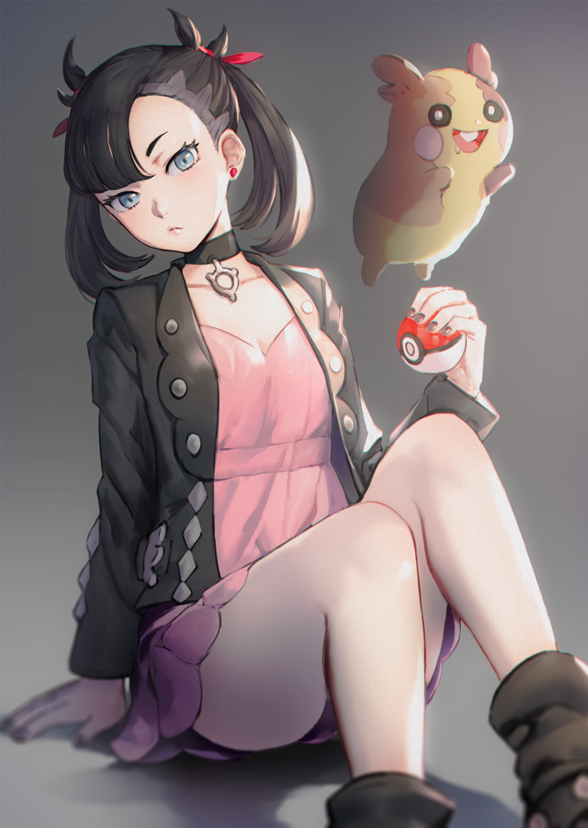 1girl, arm_support, asymmetrical_bangs, bad_id, bad_pixiv_id, black_hair, black_jacket, blue_eyes