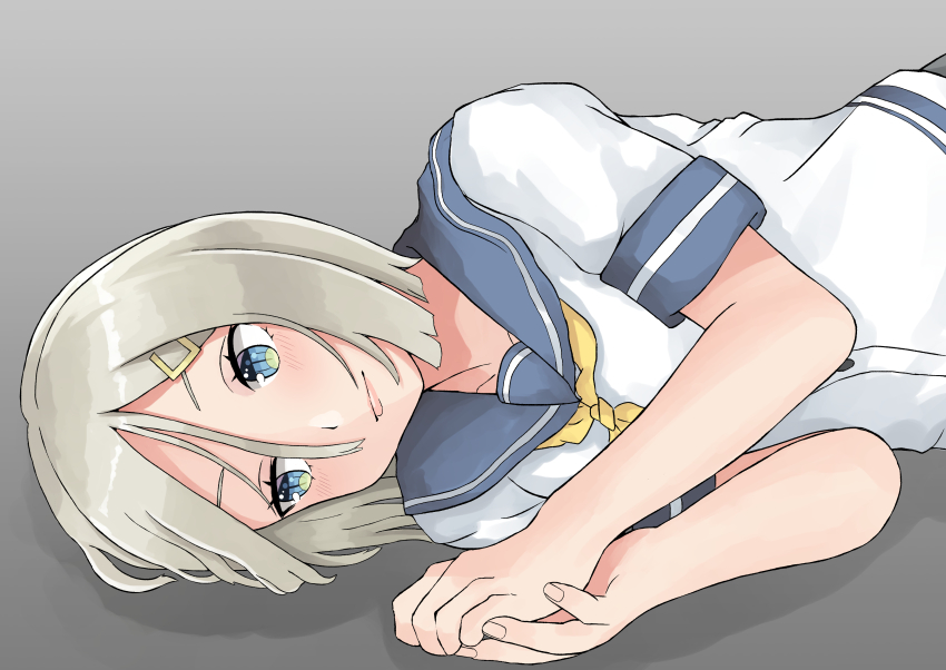 1girl, blue_eyes, blue_sailor_collar, commentary_request, female_focus, grey_background, hair_ornament, hair_over_one_eye