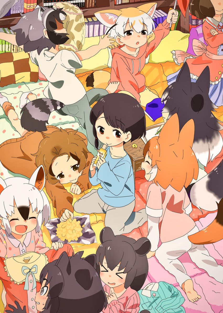 >_<, 6+girls, all_fours, alternate_costume, animal_ears, back_bow, barefoot, black_hair