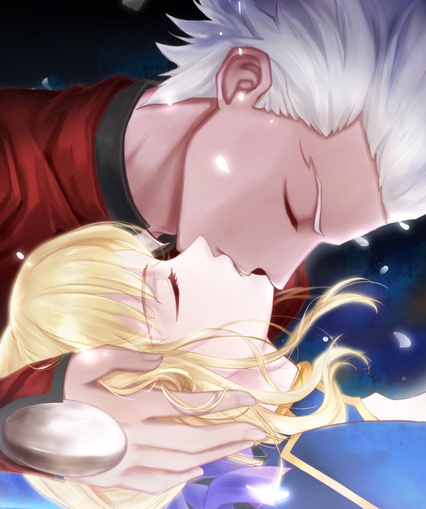 1boy, 1girl, antatica11, archer_(fate), artoria_pendragon_(fate), blonde_hair, chinese_commentary, closed_eyes, coat, fate/stay_night, fate_(series), from_side, hetero, highres, kiss, petals, profile, red_coat, saber_(fate), short_hair, tan, white_hair