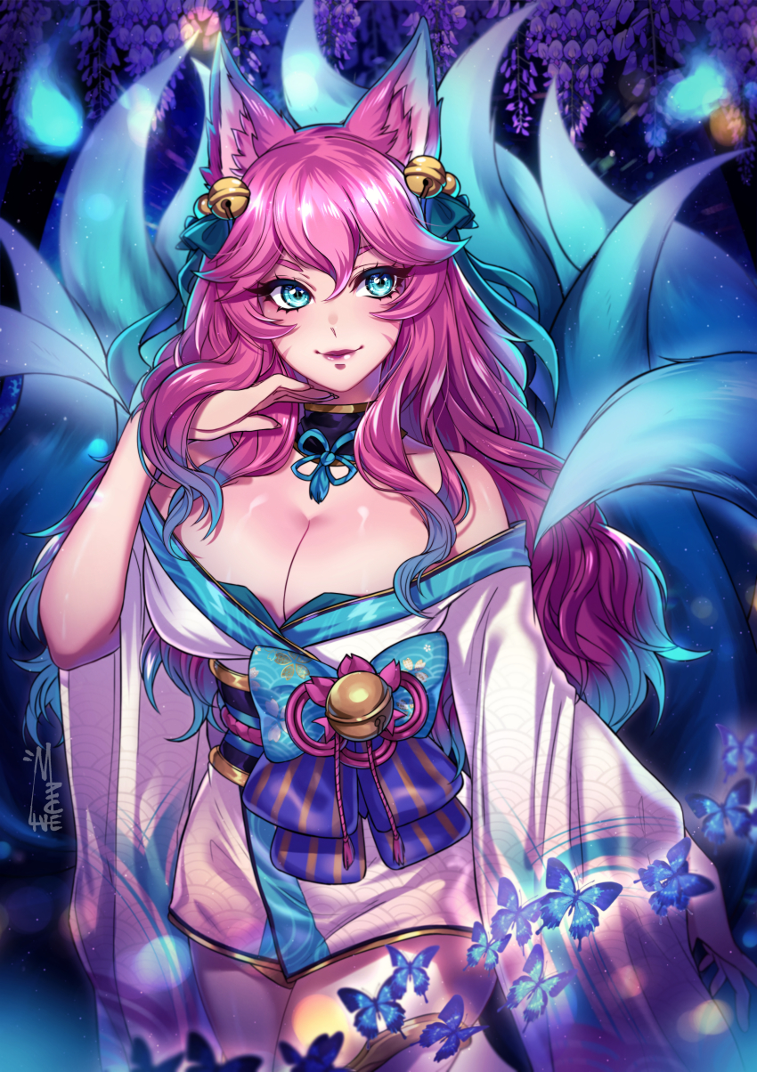 1girl, absurdres, ahri_(league_of_legends), alternate_hair_color, animal_ear_fluff, animal_ears, bell, black_choker
