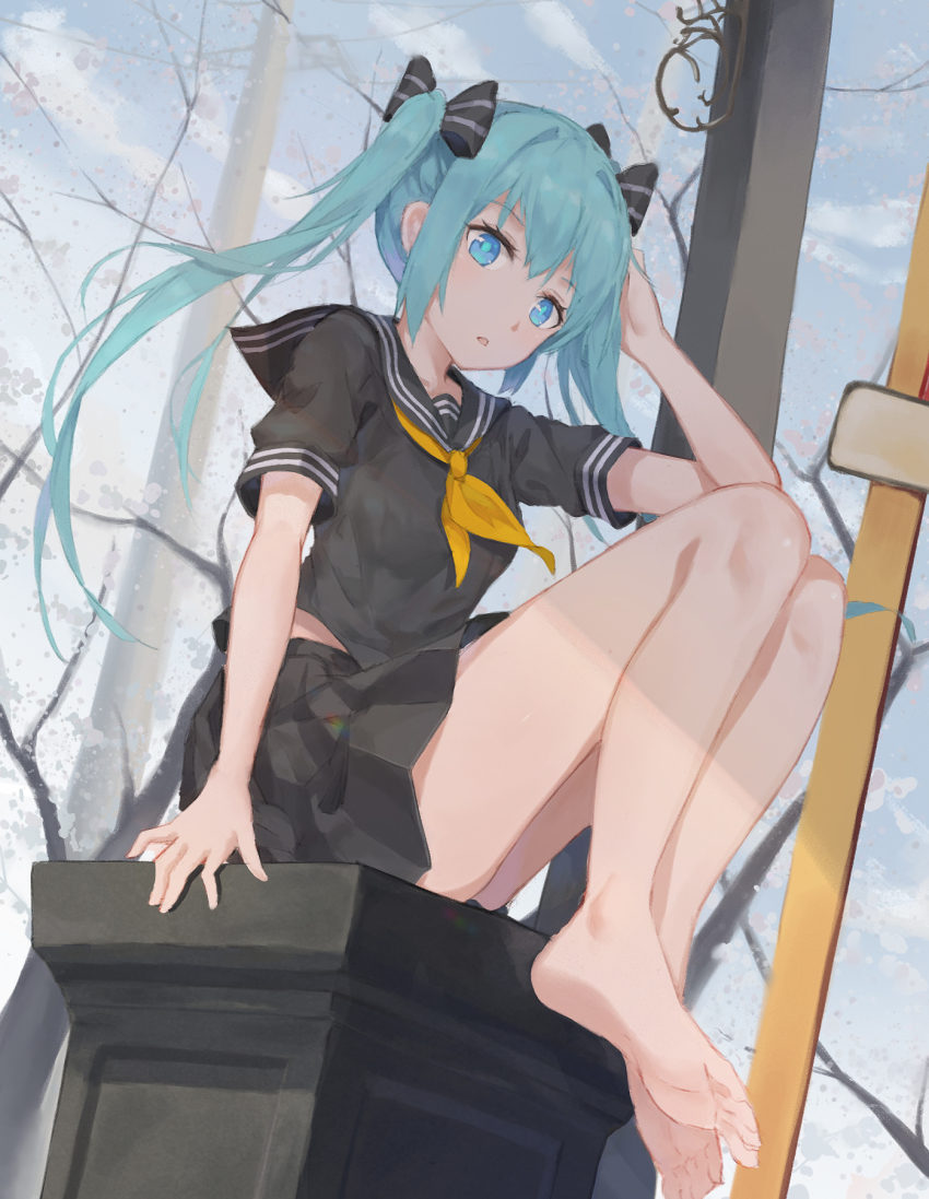 1girl, barefoot, black_bow, black_sailor_collar, black_serafuku, black_shirt, black_skirt, blue_eyes