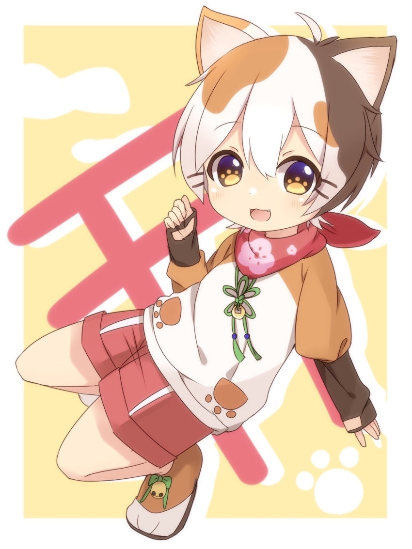 1boy, :3, animal_ears, bandana, brown_hair, calico_(pattern), cat_boy, cat_ears