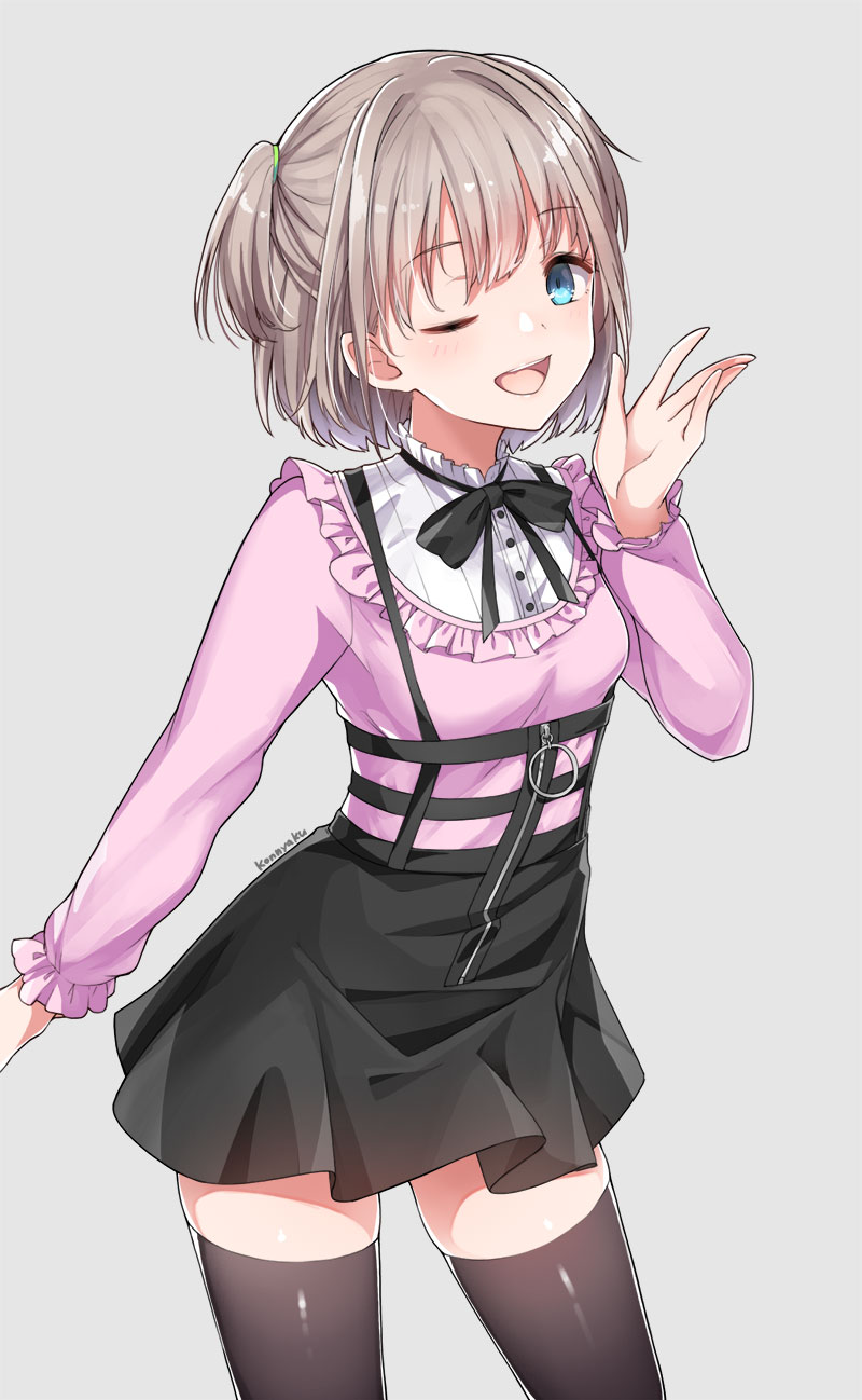 1girl, black_ribbon, black_skirt, black_thighhighs, blue_eyes, commentary_request, cosplay, grey_background, grey_hair, highres, idolmaster, idolmaster_shiny_colors, konnyaku_(kk-monmon), long_sleeves, looking_at_viewer, mayuzumi_fuyuko, mayuzumi_fuyuko_(cosplay), miniskirt, neck_ribbon, one_eye_closed, one_side_up, open_mouth, pink_shirt, ribbon, serizawa_asahi, shirt, short_hair, skindentation, skirt, solo, thighhighs, zettai_ryouiki