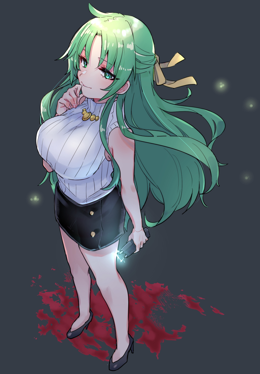 1girl, black_shoes, blood, blood_splatter, breasts, green_eyes, green_hair, grey_background, highres, higurashi_no_naku_koro_ni, large_breasts, long_hair, manami_(fearfac666), ribbed_sweater, shoes, skirt, sleeveless, sleeveless_sweater, solo, sonozaki_shion, standing, sweater, taser