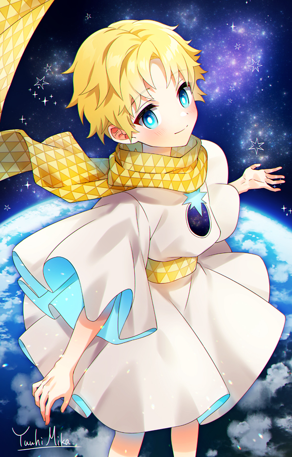 1boy, baggy_clothes, blonde_hair, blue_eyes, blush, bright_pupils, child, fate/grand_order, fate/requiem, fate_(series), male_focus, parted_bangs, planet, scarf, sky, smile, solo, space, star_(sky), starry_sky, tunic, voyager_(fate), white_tunic, yellow_scarf, yuuhi_mika