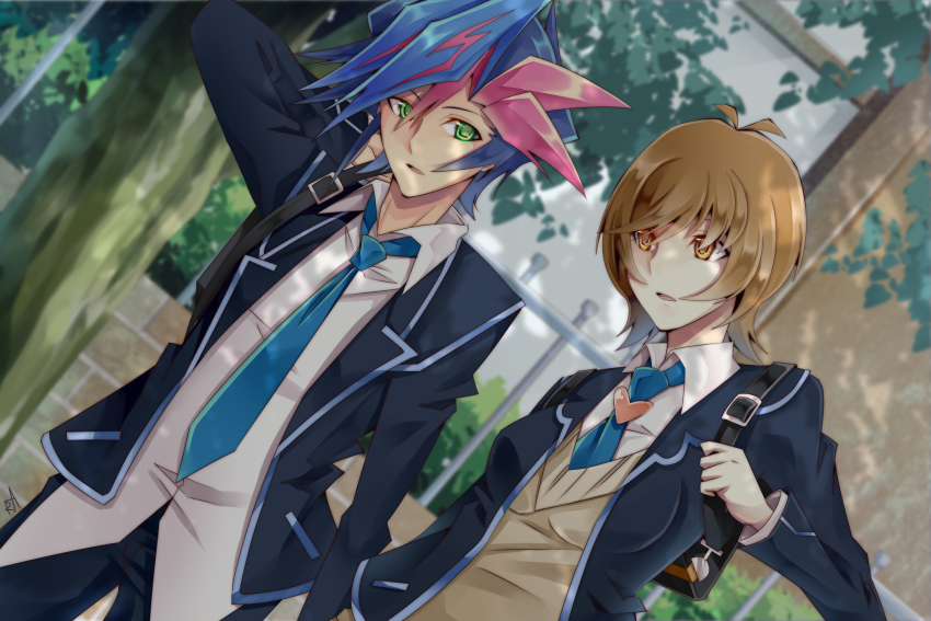 1boy, 1girl, akisaki, arm_behind_head, bag, brick_wall, brown_eyes, brown_hair