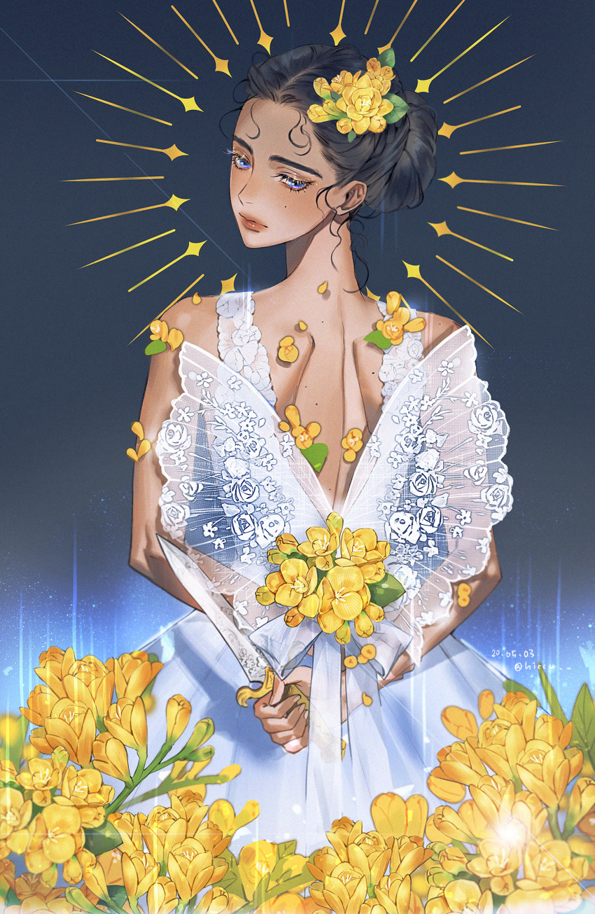 1girl, argyle_background, argyle_clothes, arms_behind_back, backbone, backless_dress, backless_outfit, backlighting