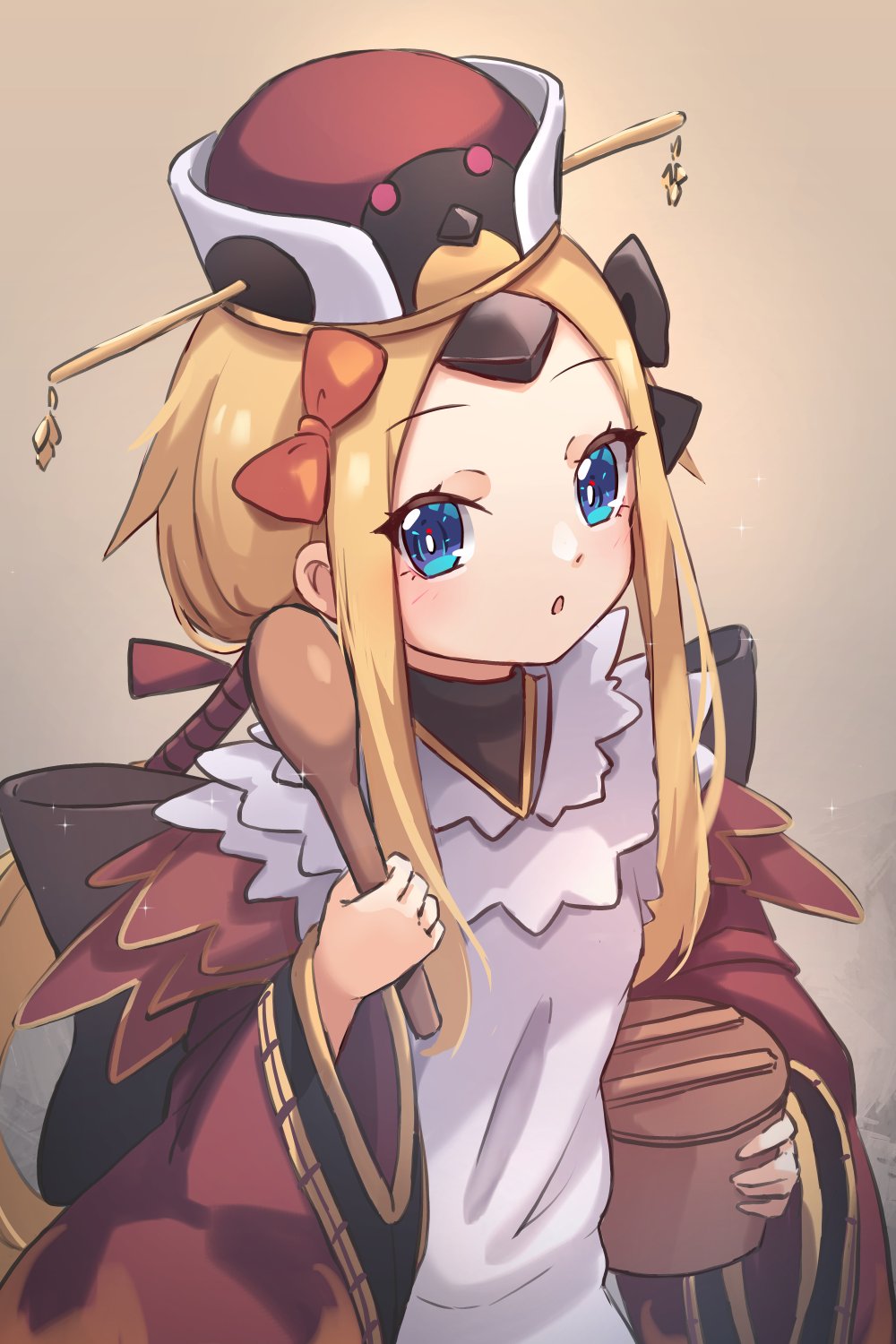 abigail_williams_(fate), beni-enma, beni-enma_(cosplay), beni-enma_(first_ascension), bird_hat, black_bow, blonde_hair, blue_eyes, bow, breasts, brown_kimono, cosplay, fate/grand_order, fate_(series), forehead, highres, japanese_clothes, kimono, long_hair, long_sleeves, low_ponytail, miya_(miyaruta), multiple_bows, orange_bow, parted_bangs, ponytail, shamoji, sidelocks, small_breasts, solo, spoon, wide_sleeves, wooden_spoon