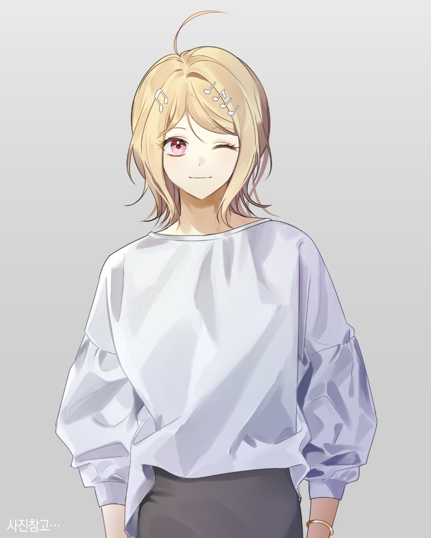 1girl, ahoge, akamatsu_kaede, alternate_costume, alternate_hairstyle, arms_at_sides, bad_id, bad_twitter_id