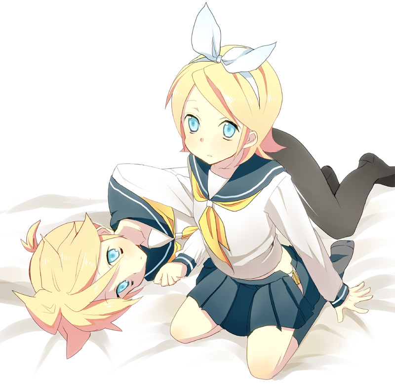 1boy, 1girl, bad_id, bad_pixiv_id, blonde_hair, blue_eyes, brother_and_sister, crossdressing
