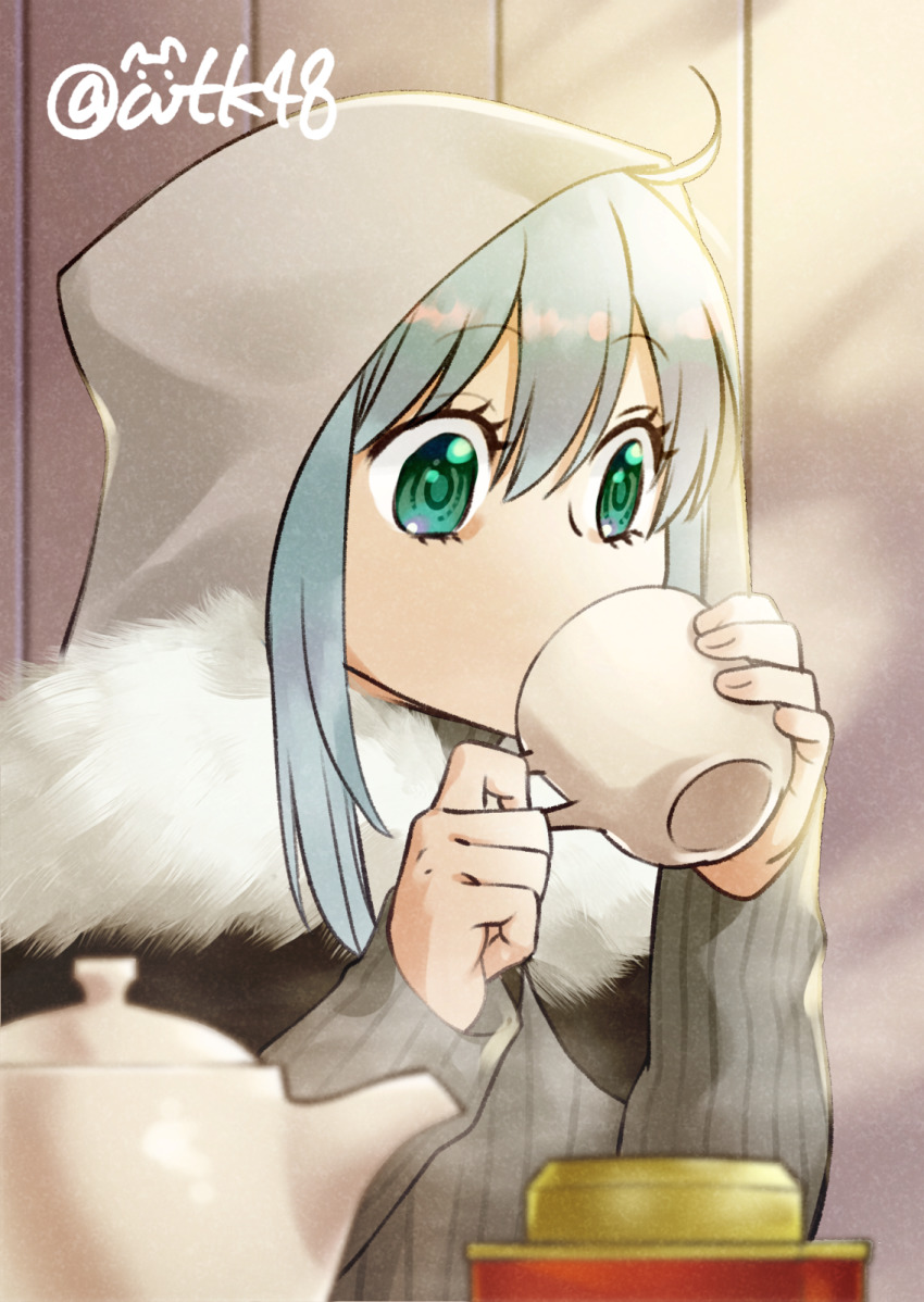 1girl, ahoge, cup, drinking, fate_(series), fur_trim, gray_(fate), green_eyes