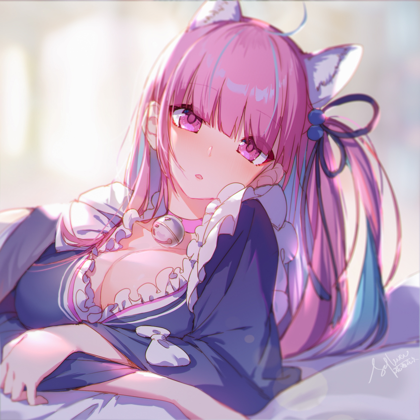 1girl, :o, ahoge, animal_ears, arms_under_breasts, bell, blue_dress, blue_ribbon, blurry, blurry_background, blush, breasts, cat_ears, choker, cleavage, collarbone, commentary_request, depth_of_field, dress, eyes_visible_through_hair, frills, hair_bobbles, hair_ornament, hair_ribbon, highres, hololive, indoors, kemonomimi_mode, large_breasts, long_hair, long_sleeves, looking_at_viewer, lying, minato_aqua, minato_aqua_(new_year), multicolored_hair, neck_bell, on_bed, on_side, pink_choker, pink_eyes, pink_hair, ribbon, signature, solo, streaked_hair, sylvia_(huajiuhuajiu), upper_body, virtual_youtuber, wide_sleeves