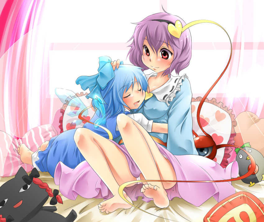 2girls, aki_(akikaze_asparagus), autumn_(artist), barefoot, blue_hair, cirno, drooling, feet