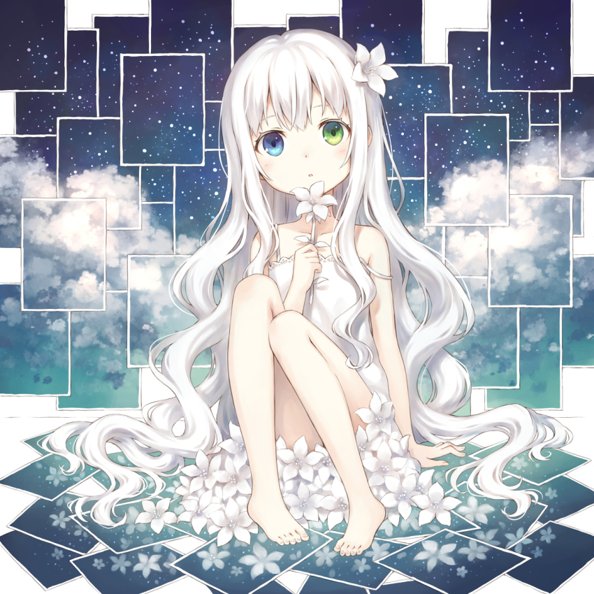 104_(luins104), 1girl, bare_arms, bare_legs, bare_shoulders, barefoot, blue_eyes, blush