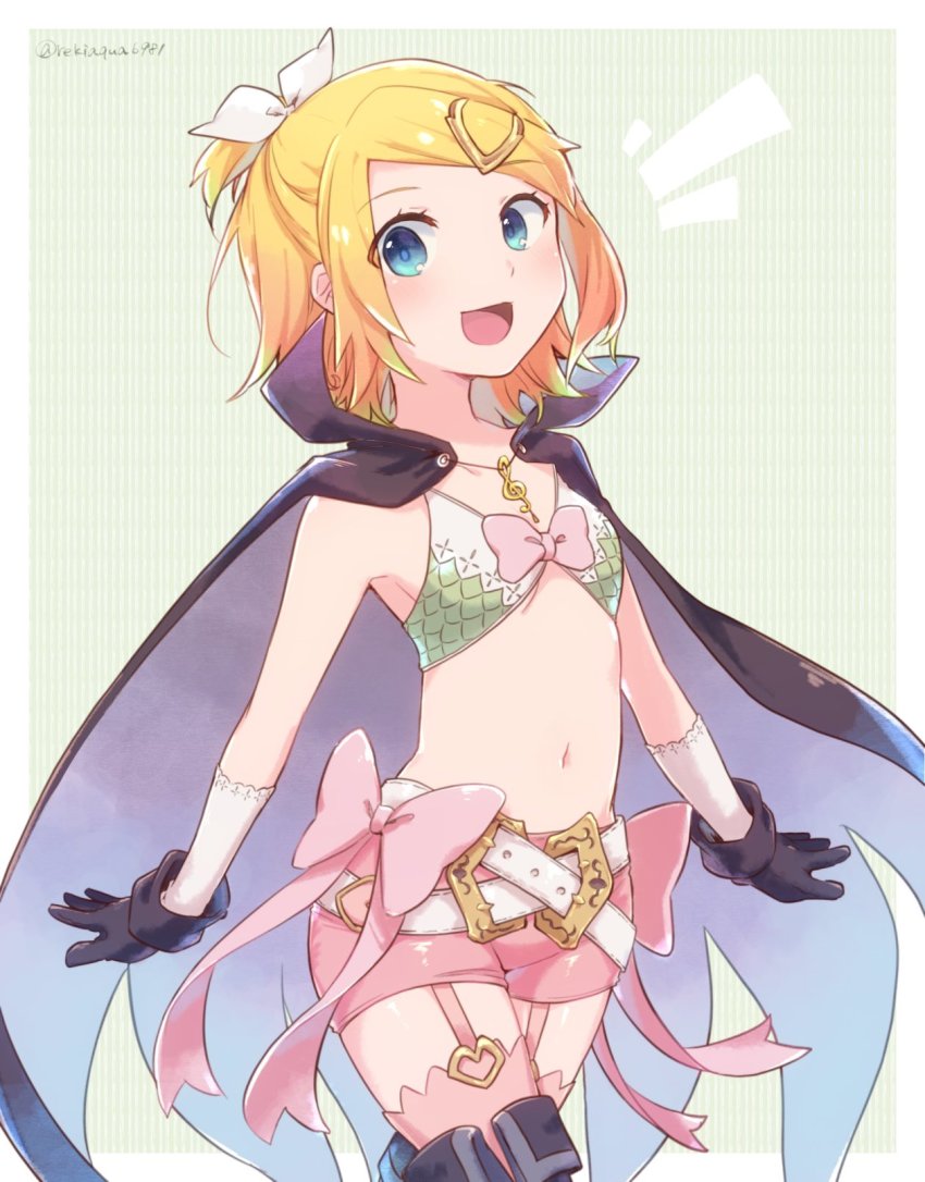 1girl, belt, black_cloak, black_gloves, blonde_hair, blue_eyes, bow, cloak, commentary, cosplay, cowboy_shot, fire_emblem, fire_emblem_awakening, garter_straps, gloves, green_background, hair_bow, hair_ornament, hairclip, highres, jewelry, kagamine_rin, navel, nintendo, nowi_(fire_emblem), nowi_(fire_emblem)_(cosplay), open_mouth, pendant, pink_ribbon, pink_shorts, reki_(arequa), ribbon, short_hair, short_shorts, shorts, smile, solo, swept_bangs, treble_clef, vocaloid, white_bow
