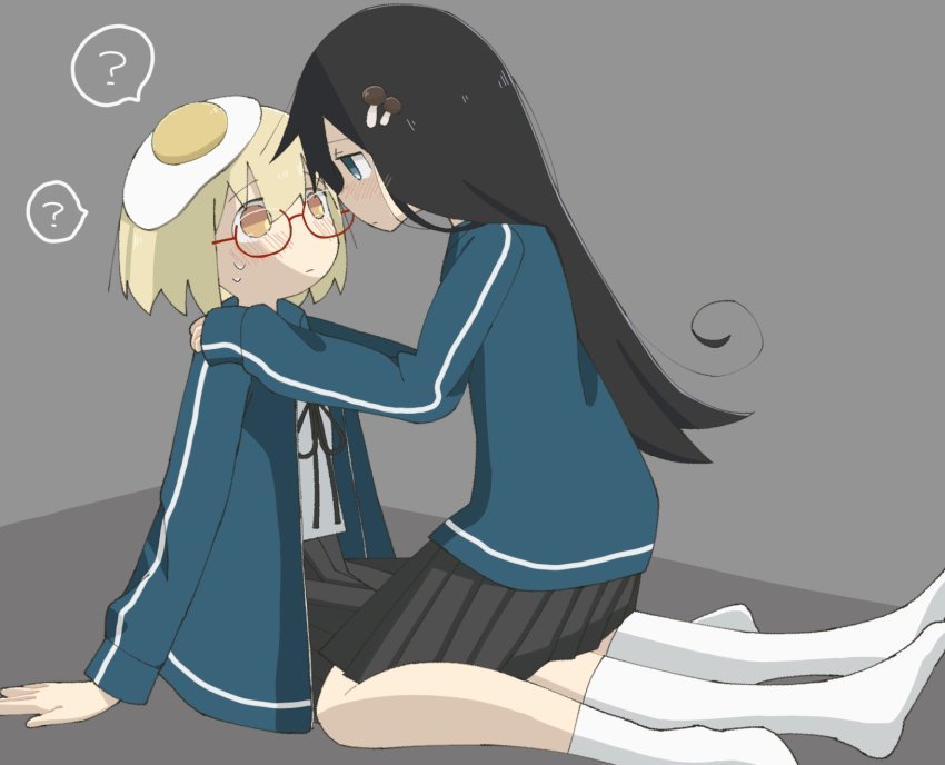 2girls, ?, arm_support, black_hair, black_neckwear, black_skirt, blonde_hair, blue_eyes