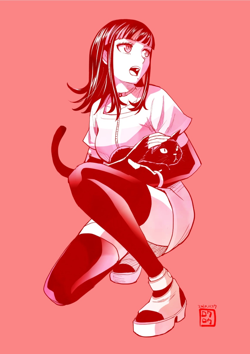 1girl, akudama_drive, animal, artist_logo, blunt_bangs, bracelet, breasts, cat, collarbone, commentary_request, fingerless_gloves, gloves, highres, holding, holding_animal, holding_cat, jewelry, logo, looking_to_the_side, medium_breasts, mole, mole_under_mouth, monochrome, ogaki_rokurou, on_one_knee, open_mouth, pink_background, pink_theme, shirt, short_sleeves, simple_background, solo, swindler_(akudama_drive), thighhighs