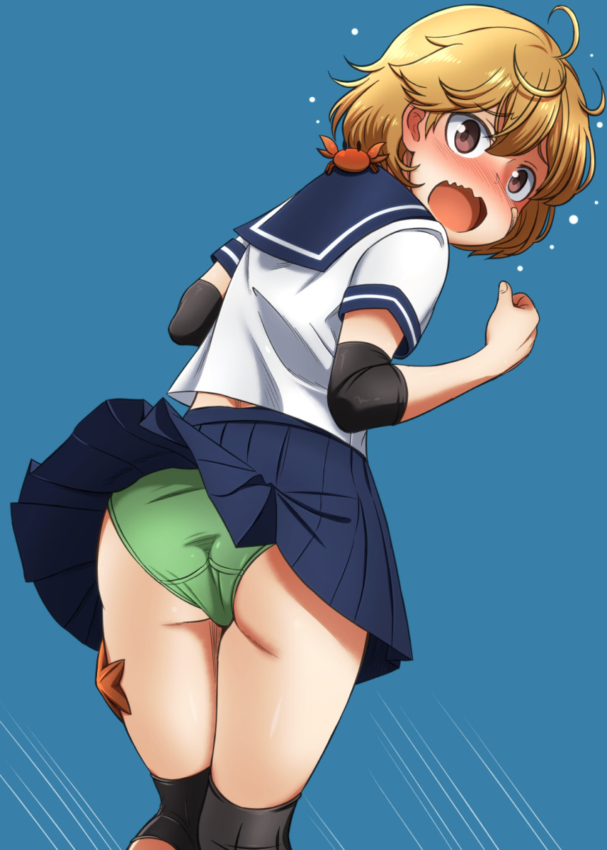 1girl, ass, bandaid, bandaid_on_face, blush, brown_eyes, crab, elbow_pads, embarrassed, from_behind, green_panties, highres, jougenmushi, kantai_collection, looking_back, oboro_(kancolle), orange_hair, panties, pleated_skirt, school_uniform, serafuku, short_hair, skirt, solo, starfish, underwear, wavy_mouth, wind, wind_lift