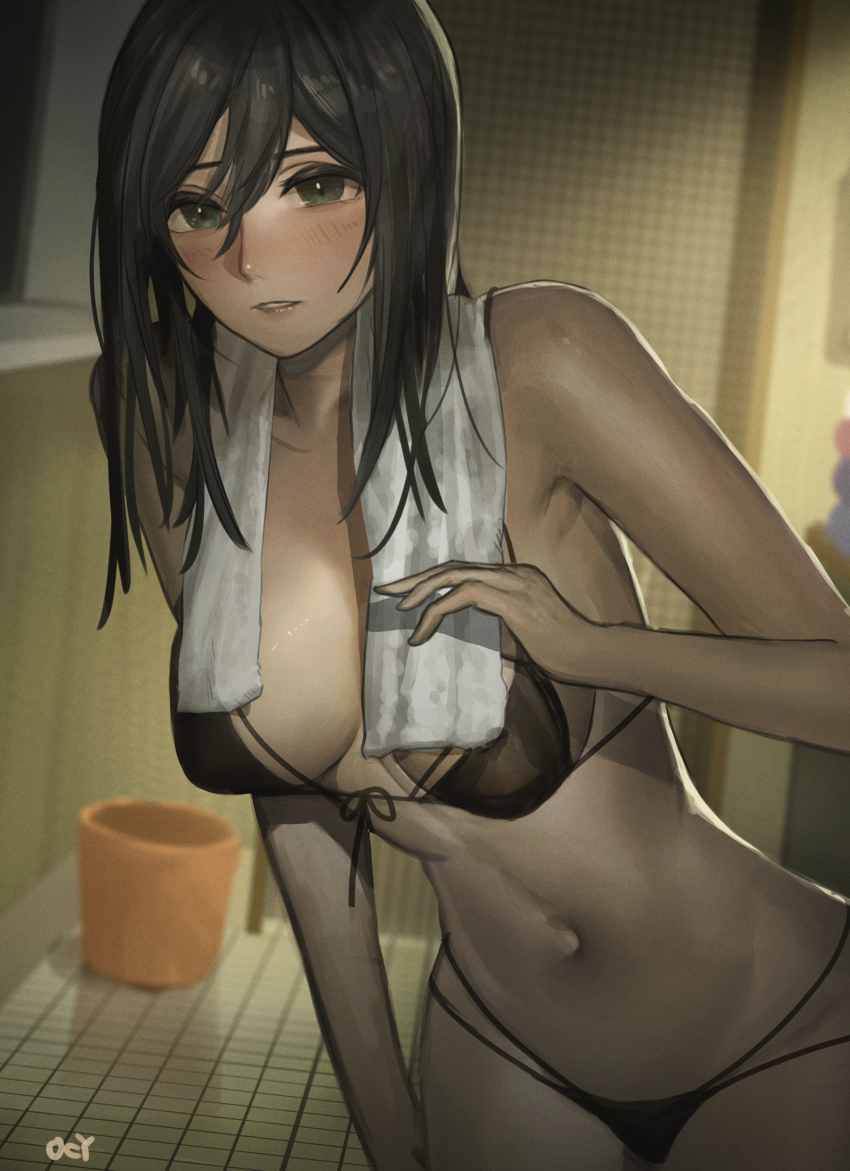 1girl, artist_name, bad_id, bad_pixiv_id, bikini, black_bikini, black_hair, blurry, blurry_background, blush, breasts, cleavage, commentary, front-tie_bikini_top, front-tie_top, green_eyes, groin, hair_between_eyes, highres, long_hair, navel, original, parted_lips, reido_(reido_c), solo, swimsuit, towel, towel_around_neck