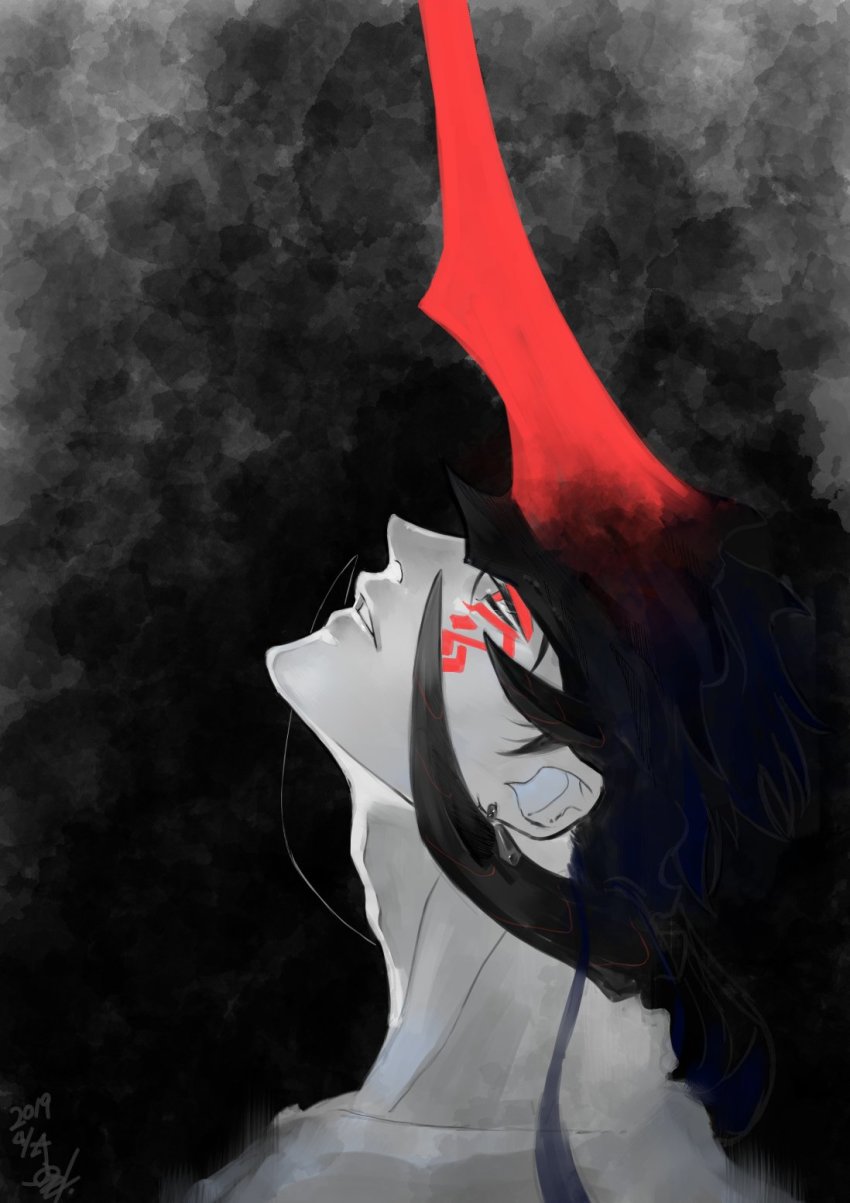 1boy, black_background, black_theme, blooming_yuki, blue_hair, cu_chulainn_(fate), cu_chulainn_alter_(curruid_coinchenn)_(fate), cu_chulainn_alter_(fate), cu_chulainn_alter_(fate/grand_order), curruid_coinchenn, dark_blue_hair, dated, earrings, expressionless, facepaint, facial_mark, fate/grand_order, fate_(series), from_side, highres, horns, jewelry, long_hair, looking_up, male_focus, neck, profile, red_eyes, red_horns, single_horn, solo, upper_body