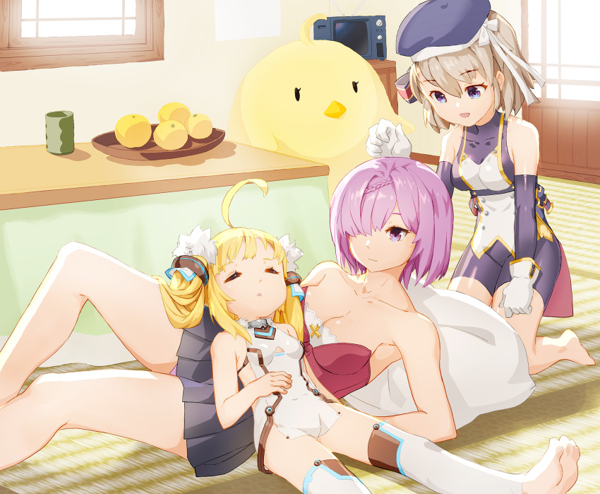 3girls, ahoge, azur_lane, bare_legs, bare_shoulders, beret, bike_shorts, black_gloves