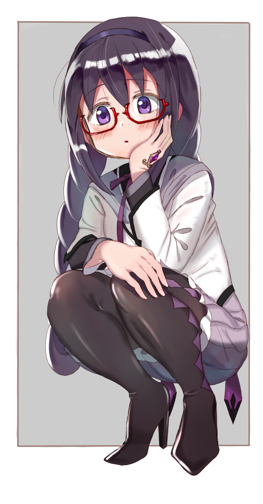 1girl, akemi_homura, akemi_homura_(magical_girl), argyle_clothes, argyle_pantyhose, black_footwear, black_hair, black_hairband