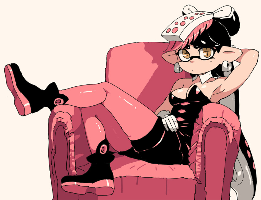 +_+, 1girl, arm_up, armpits, bare_shoulders, black_footwear, black_hair, black_jumpsuit