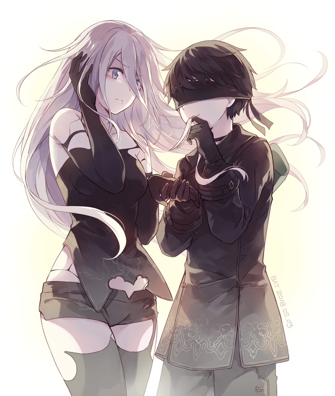 1boy, 1girl, 4s_(nier:automata), a2_(nier:automata), android, armlet, bat_(coumori), black_gloves, black_hair, black_shorts, blindfold, buckle, commentary_request, dated, elbow_gloves, gloves, grey_eyes, holding_hands, jewelry, joints, long_hair, mole, mole_under_mouth, nier:automata, nier_(series), robot_joints, shorts, tank_top, very_long_hair, white_background, white_hair