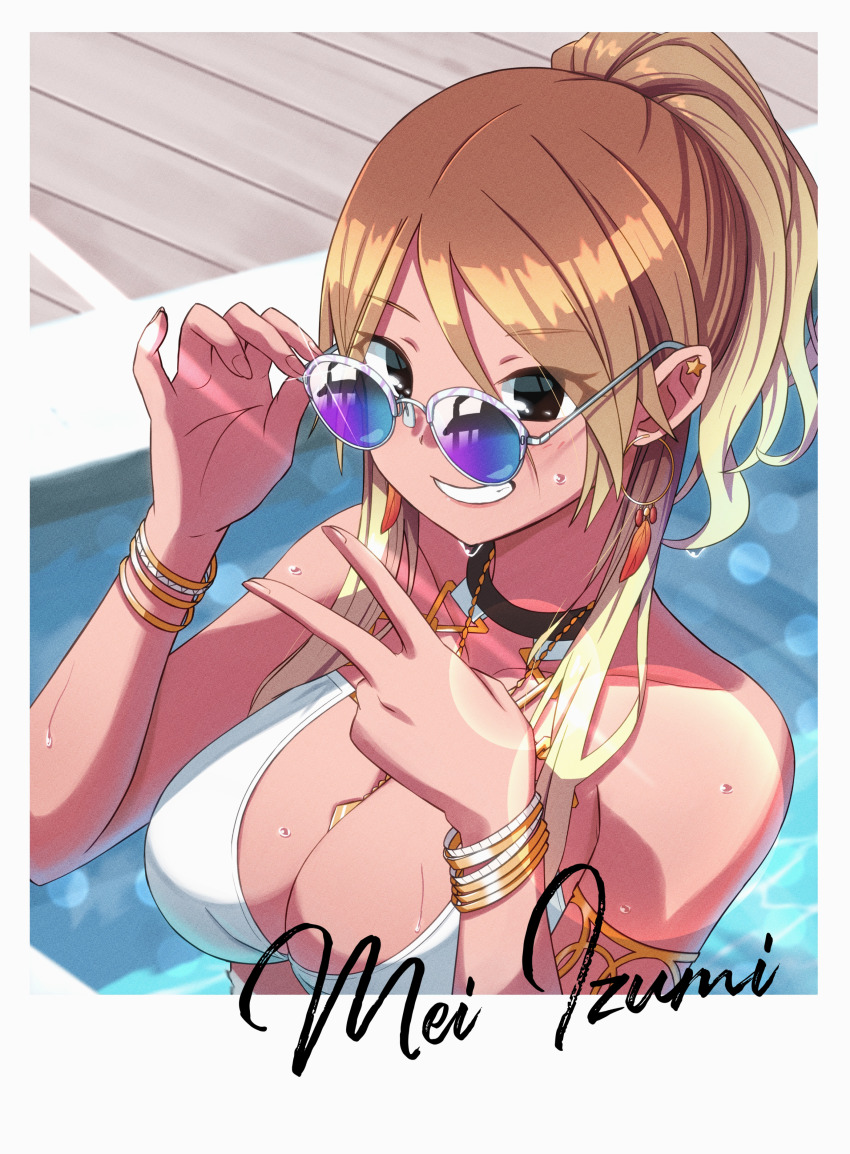 1girl, absurdres, adjusting_eyewear, armlet, between_breasts, bikini, bikini_top_only, black_eyes, blonde_hair, bracelet, breasts, brown_hair, character_name, choker, cleavage, collarbone, earrings, feather_earrings, feathers, gradient_hair, grin, gyaru, highres, hoop_earrings, houraijin, huge_filesize, idolmaster, idolmaster_shiny_colors, izumi_mei, jewelry, large_breasts, long_hair, looking_at_viewer, multicolored_hair, multiple_earrings, necklace, ponytail, pool, poolside, smile, solo, sunglasses, sunlight, swimsuit, tan, tinted_eyewear, v, water_drop
