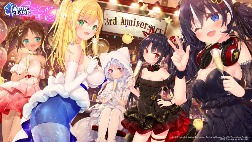 >_<, 5girls, :d, alternate_costume, aqua_eyes, ass, azur_lane, bare_shoulders