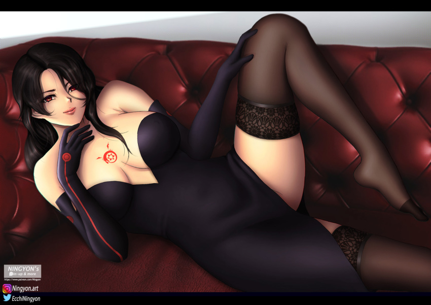 1girl, artist_name, black_hair, breasts, cleavage, couch, elbow_gloves, fullmetal_alchemist, gloves, hand_on_own_chest, hand_on_own_thigh, highres, homunculus, instagram_username, leg_up, long_hair, looking_at_viewer, lust_(fma), lying, ningyon_mereman, red_eyes, solo, tattoo, thighhighs, thighs, twitter_username