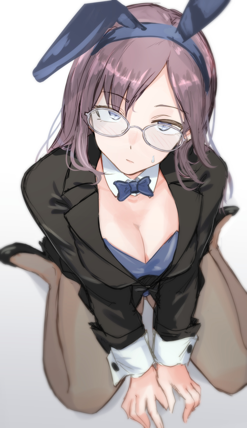 1girl, animal_ears, black_hairband, black_jacket, blue_bow, blue_bowtie, blue_eyes, bow